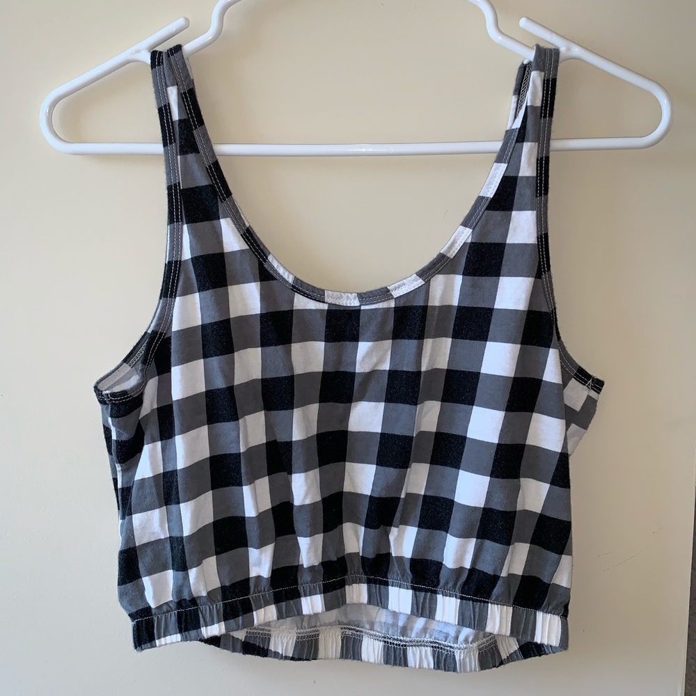 Checkered Crop Top - Picture 2 of 4